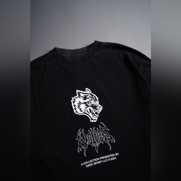 IN THE SHADOWS "PREMIUM" OVERSIZED TEE IN BLACK- Soldout!! - Picture 6 of 10